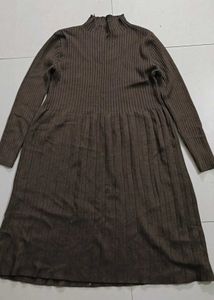 Brown 🤎 Woolen Dress ,86 Cm Long