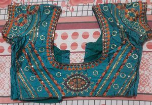 Price Drop 👇🏻 👇🏻 Lehnga Saree With Blouse