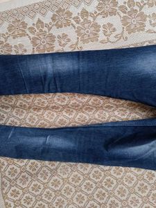 DENIMMM JEANS