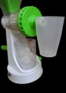 Price Drop 〽️〽️Combo- Manual Hand Juicer And Blend