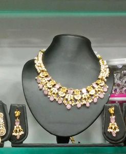 Elegant Necklace Set