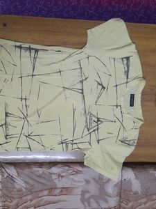 Men&#39;s Round Neck T-Shirt