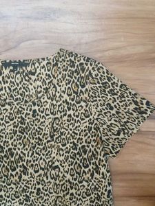 Leopard Print Casual Top