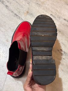 red patent chelsea boots ❤️‍🔥 (FREE shipping)