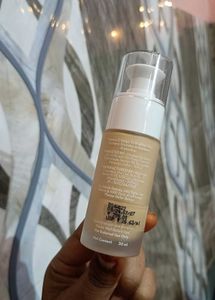 Mamaearth Hydra-Glow Foundation