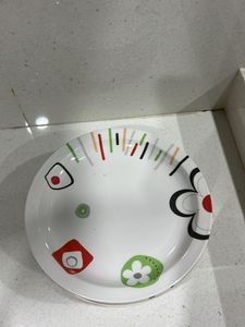 Dinner Plates Of 12