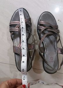Annie Wedges
