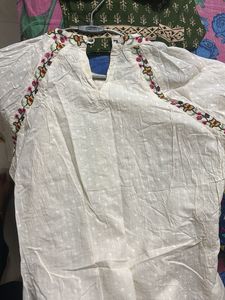 Floral Embroidered Kurta set
