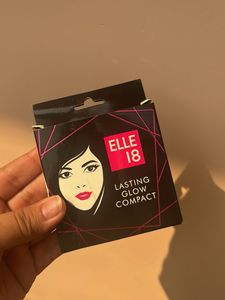 Elle 18 Lasting Glow Compact