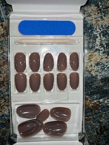 Press On Nails- Brown