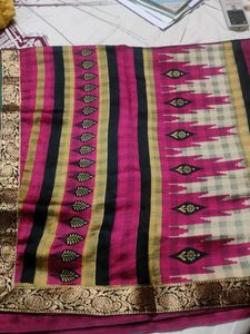 Green &amp; Pink Checked Saree