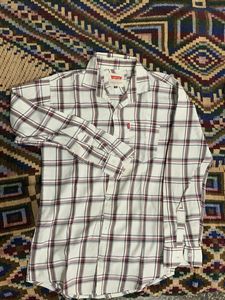 Levi&#39;s Plaid Shirt