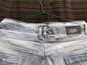 Gray Wash Jeans with Lace Detail , It Stretchable
