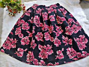 Forever21 Floral Flare Skirt