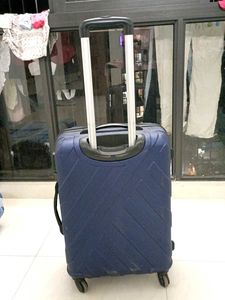 Safari Suitcase Premium With Lock