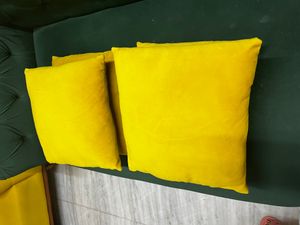 4 Yellow Classy Cushions⭐️❤️