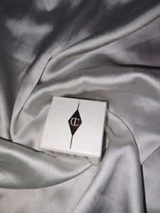 Charlotte Tilbury Magic Cream
