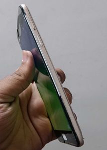 ✨ Oppo F1s with FREE back cover 3GB/32GB – Gold ✨