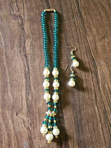 Crystal Neckpiece