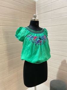 H&amp;M Beautiful Embroidered Green Top