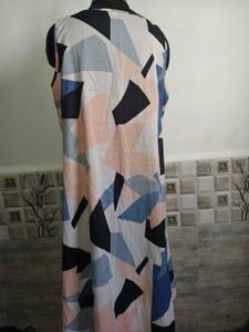 Abstract Print Top Size Large/ XL 36-40 inches