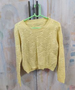Crop Yellow 💛 Sweater
