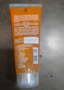 Jovees Herbal De-Tan Face Wash