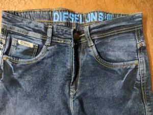🚨New DIESEL Mens Jeans 30 Size🚨