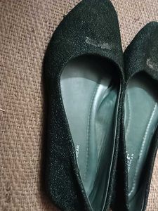 A.F Footwear Glittery Green Flats