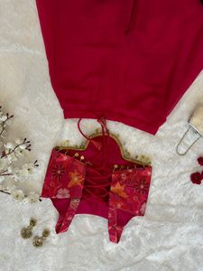 crop top hit design Xs to 2xl available