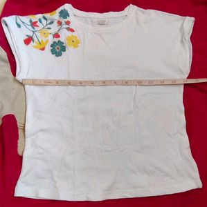 Cute Floral Embroidered T-Shirt
