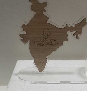 India Map Pen Stand With Parker Beta Pe