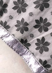 grey saree with beautiful floral pallu