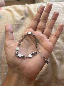Dainty Heart Bracelet (Singapore)
