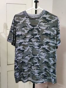 Mens camouflage tshirt