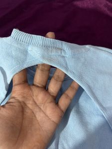 Blue Back Less Top