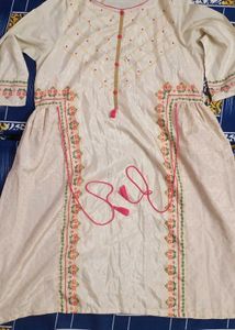 Elegant Embroidered Kurta