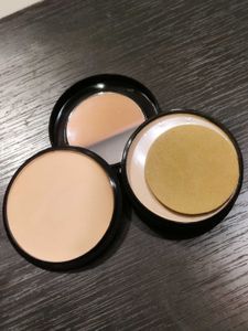 Makeup And Hair Accessories
