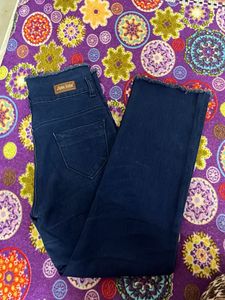 Straight jeans