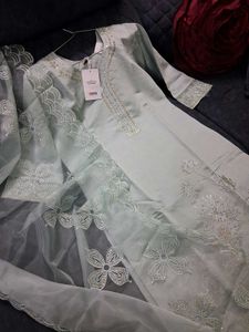 Elegant Green Embroidered Kurta Set