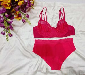 🇭🇲💫💗Rose colour Bra & Panty Set
