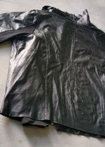 36 black leather jacket