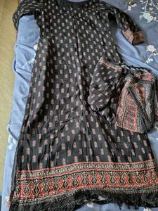 Striped Tunic Dress And Black Kurti With Shawl