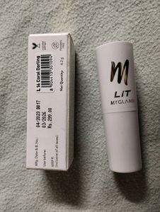 Myglamm Lipstick Shade Coral Darling