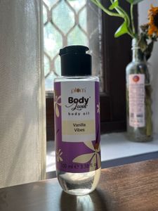 Vanilla Vibes Body Oil by Plum BodyLovin&#39;