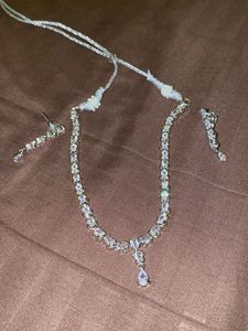Elegant Necklace &amp; Earring Set