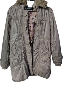 This Is long ladies  Fashionable Jacket