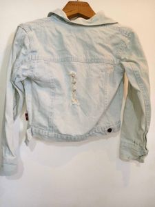 🎁Buy 1, Get 1 Free🎁Denim Jacket Size Small