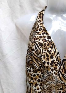 Chic Animal Print One-Piece Swimsuit