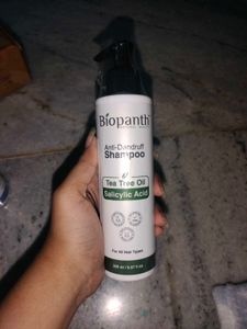 Biopanth anti-dandruff shampoo